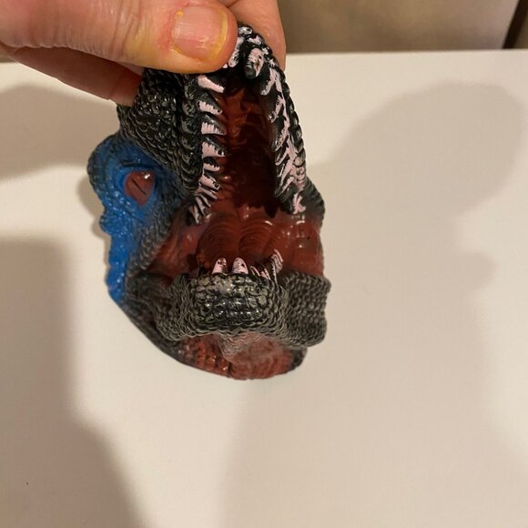 T-Rex Hand Puppet Dinosaur Toy 8"โ Realistic Movable Jaw - Picture 4 of 5